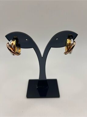 Vintage Trifari tri tone earrings